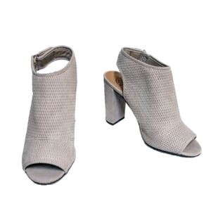 Heart in D Women's 8.5 Tan Peep Toe Casual Booties